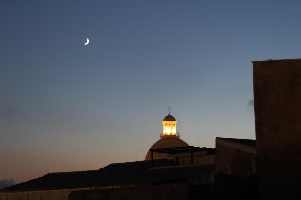 Melodia3 Suites Noto Dış mekan fotoğraf
