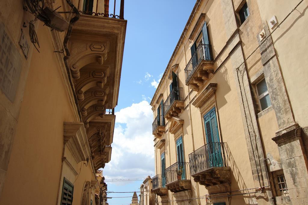 Melodia3 Suites Noto Dış mekan fotoğraf